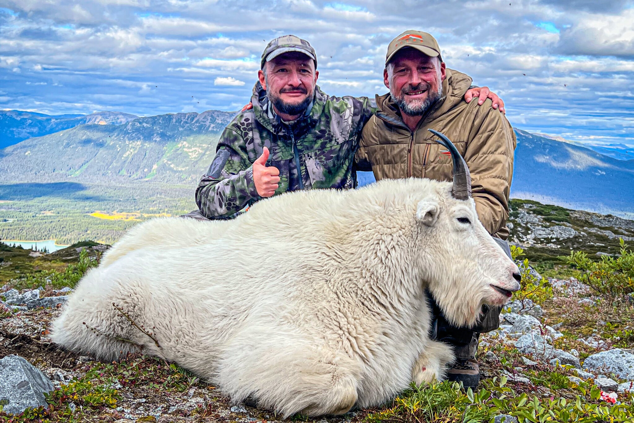 10- day Mountain Goat Hunt - Hunter meets Hunter